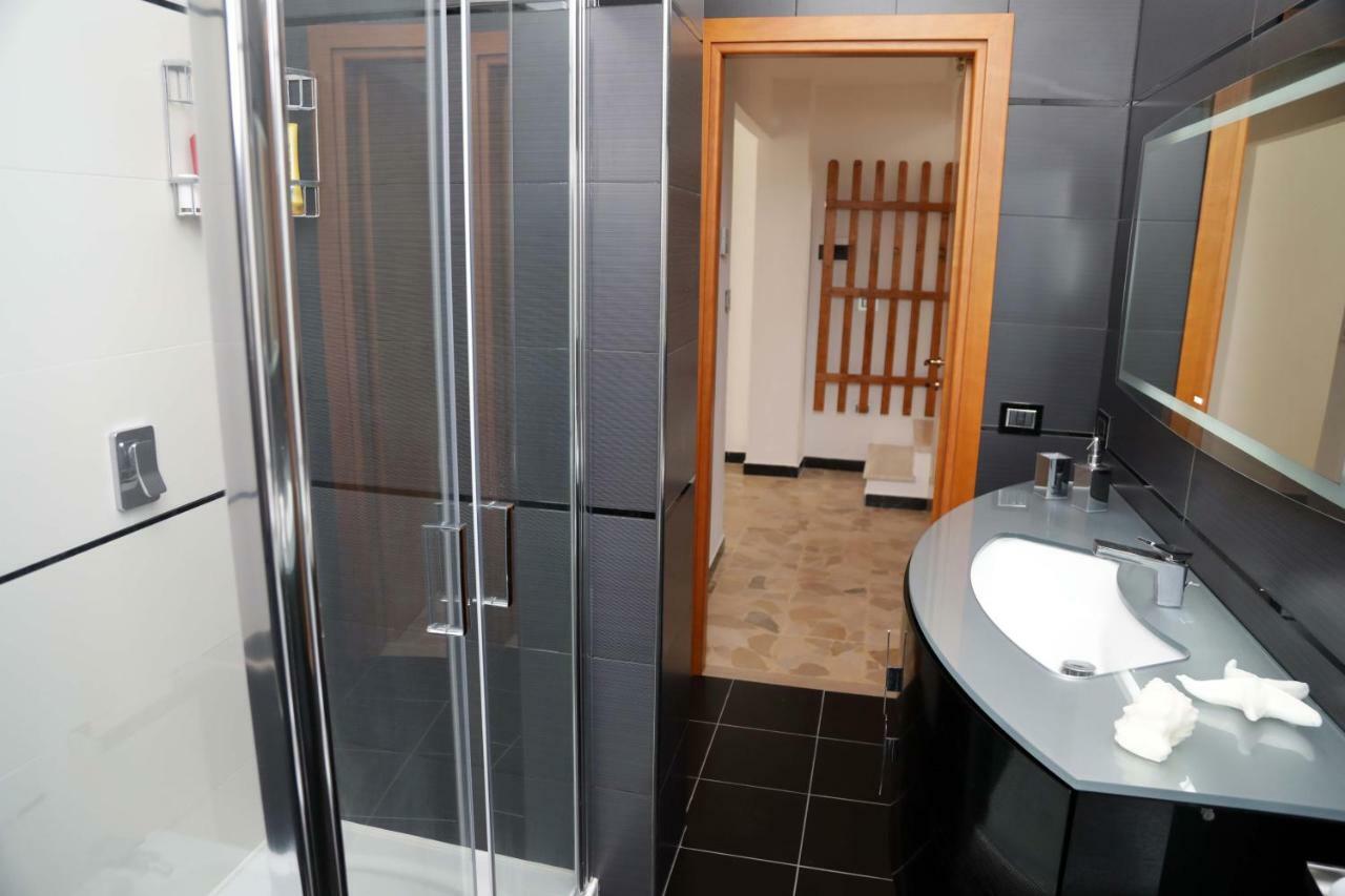 Luxury Apt Apartment Калазета Екстериор снимка
