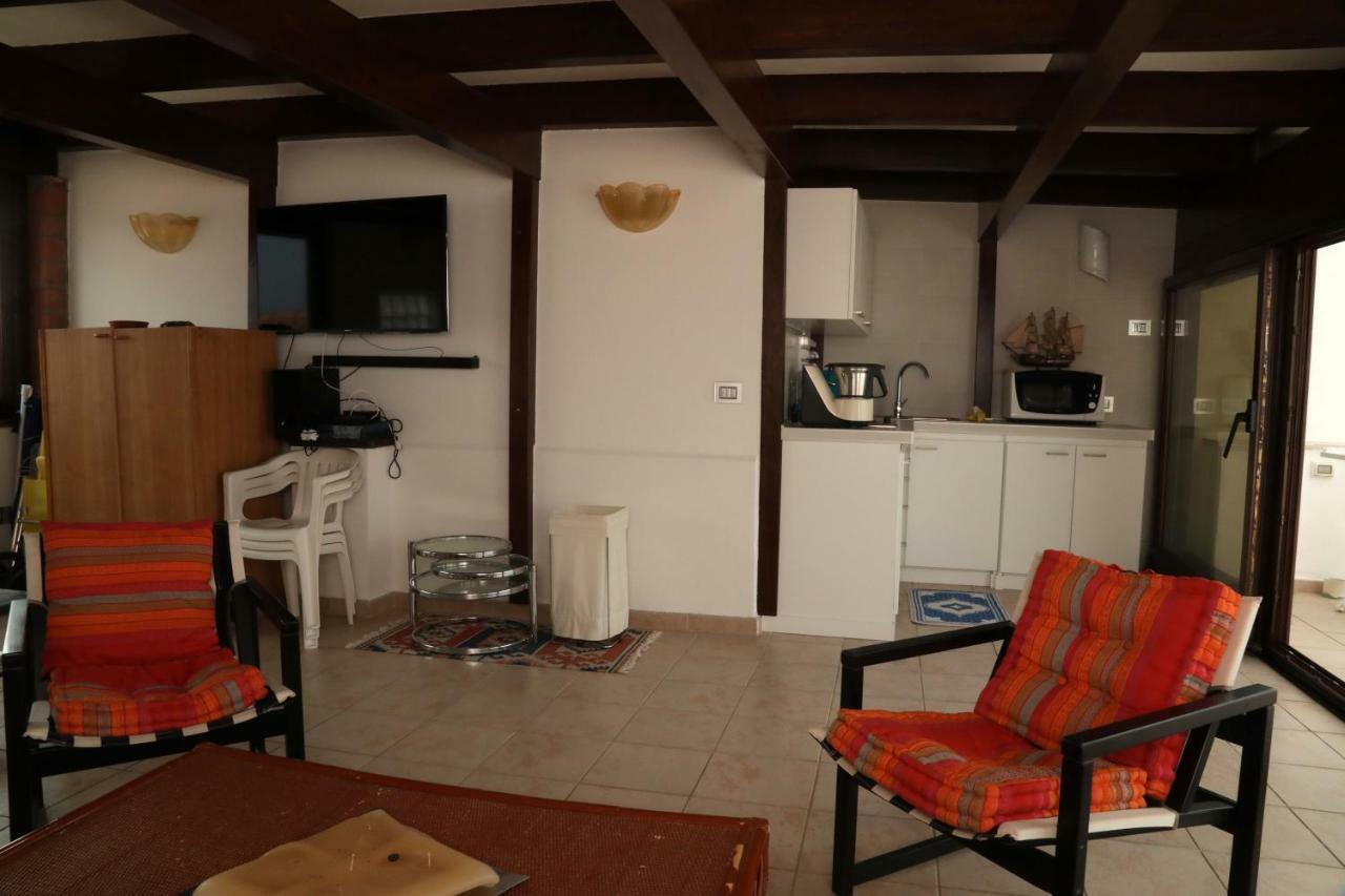 Luxury Apt Apartment Калазета Екстериор снимка