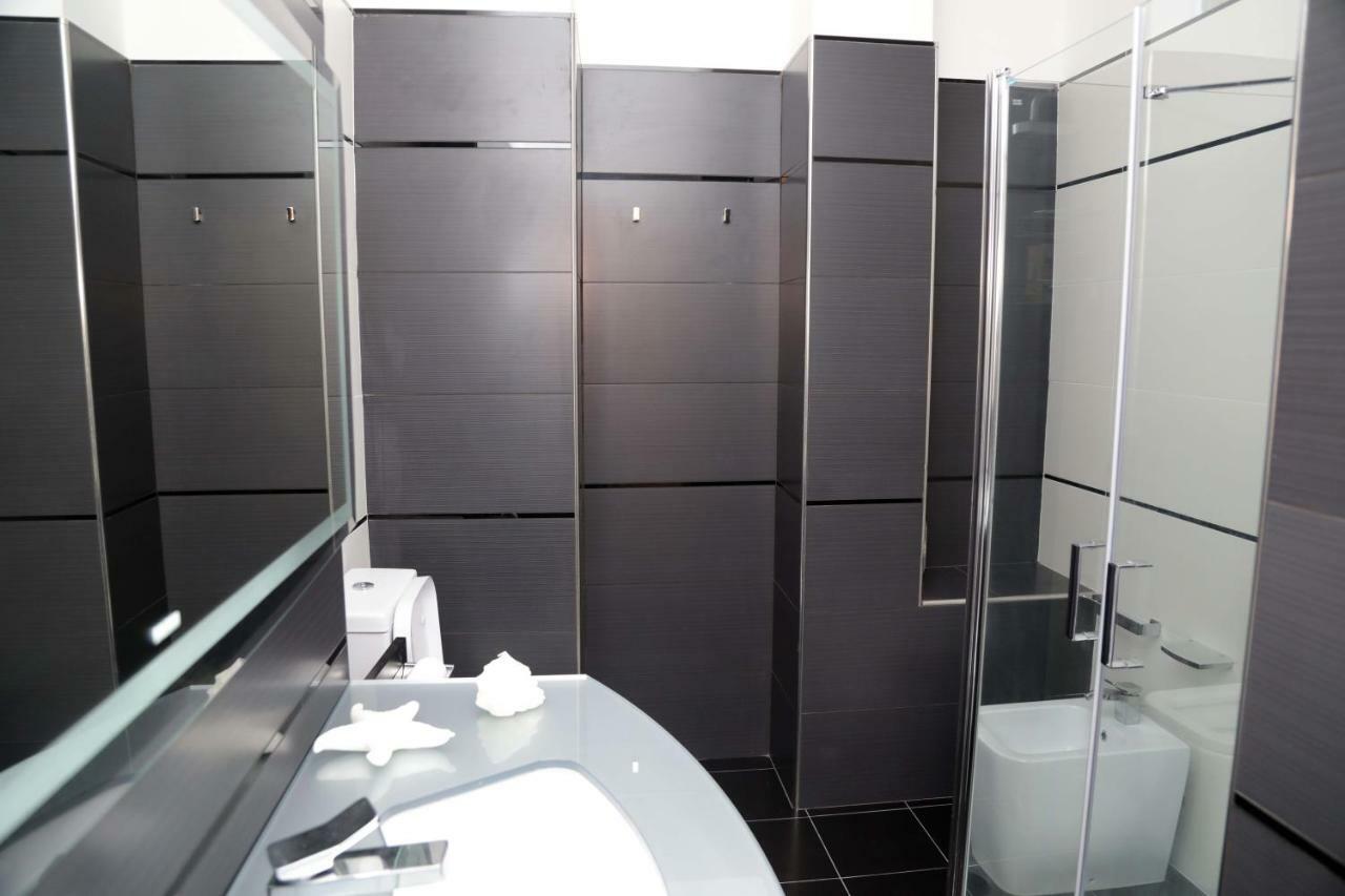 Luxury Apt Apartment Калазета Екстериор снимка
