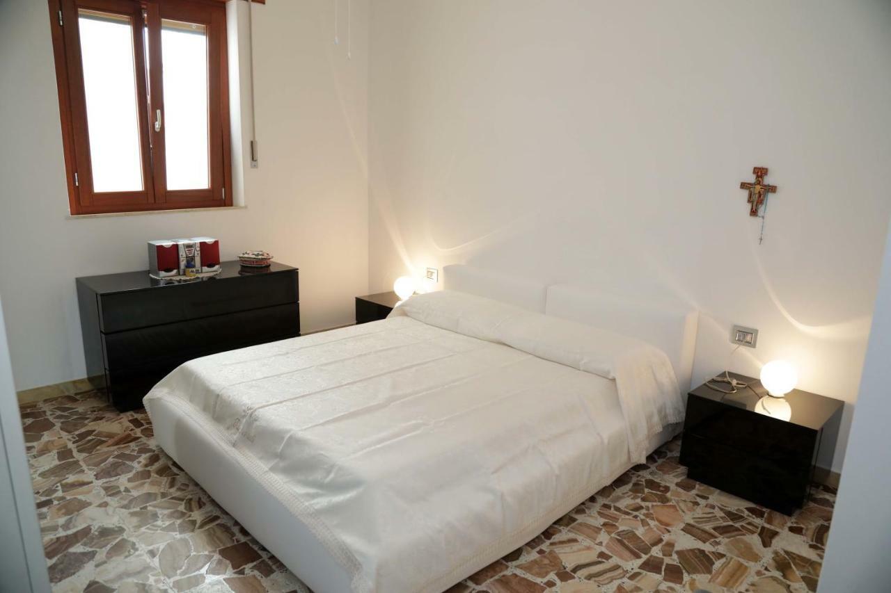 Luxury Apt Apartment Калазета Екстериор снимка